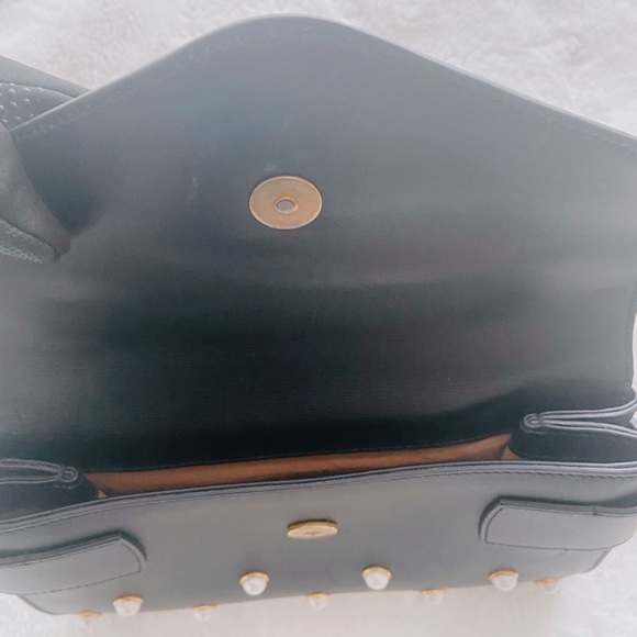 Authentic Gucci Mini Queen Margaret Broadway Crossbody Bag in black calf leather - Picture 4 of 6